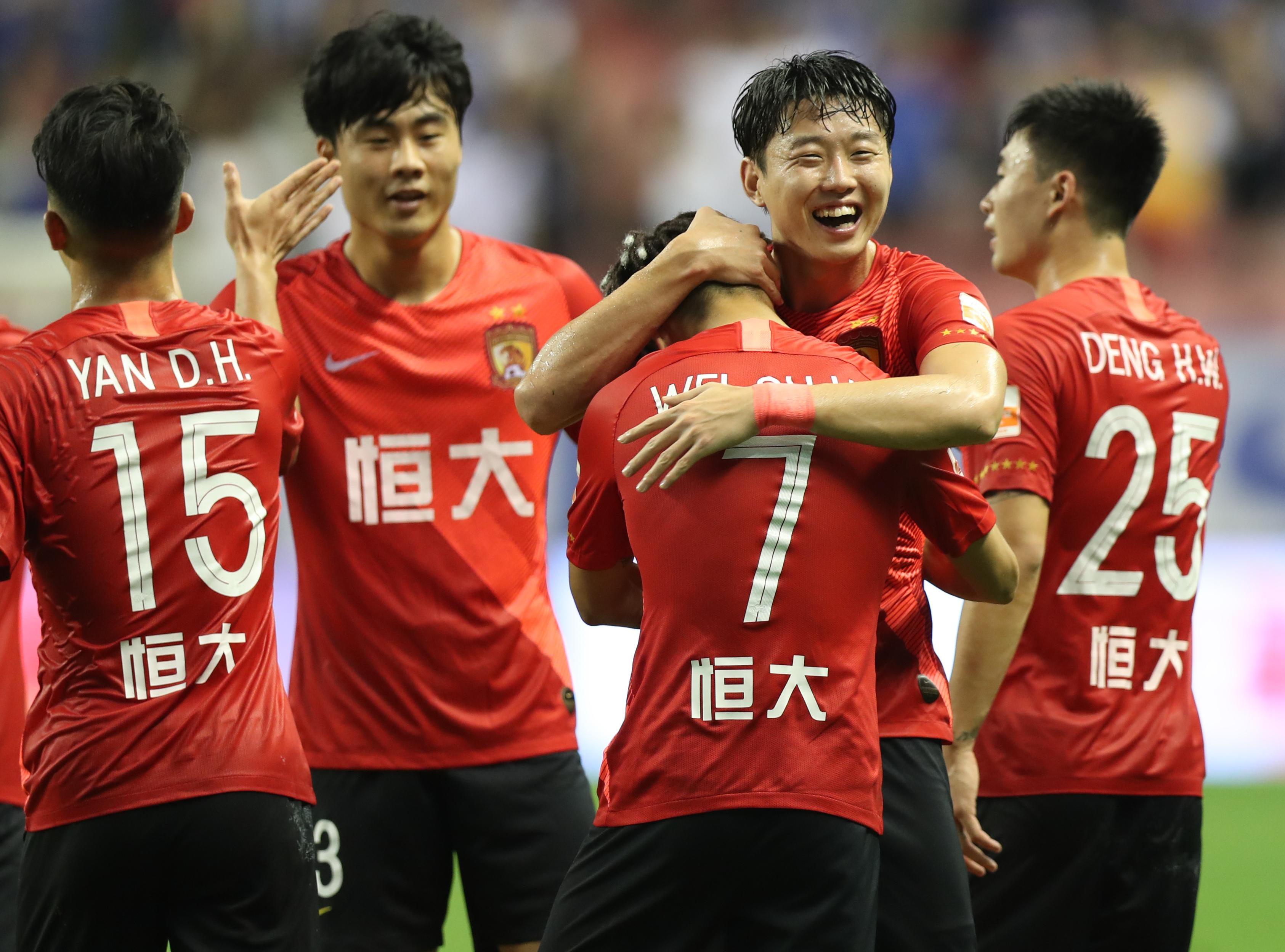 德甲战报：曼卡、斯基默破门，海登海姆2-1战胜弗赖堡