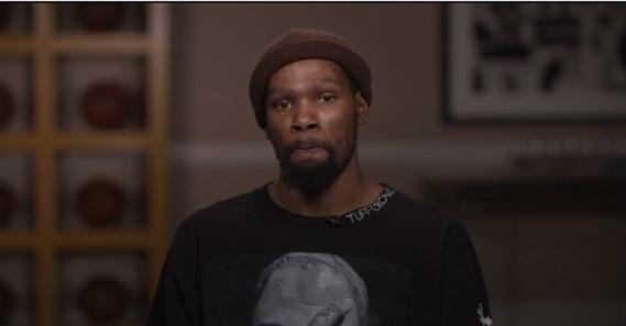 前埃及国脚怒斥卡拉格：难怪C罗懒得理你，难怪穆帅说你一般