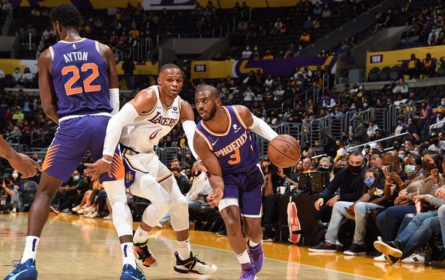 魔术主场逆转尼克斯豪取三连胜 瓦格纳37分领军进攻狂潮