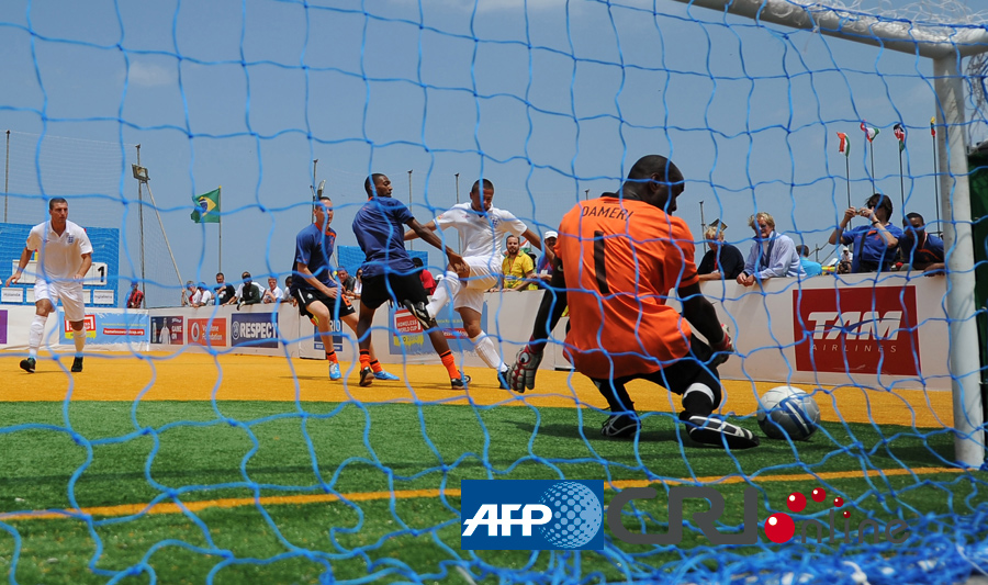 独行侠主场力克篮网，弗拉格27分领衔，小波特贡献28+9